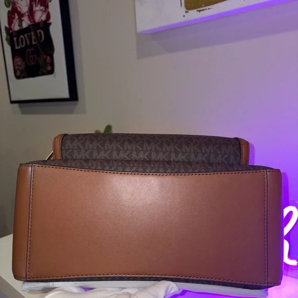 🏷️ NWT Michael Kors Jaycee MD Zip Pocket Backpack-Brown Signature MK Logo Luxe - Picture 11 of 15